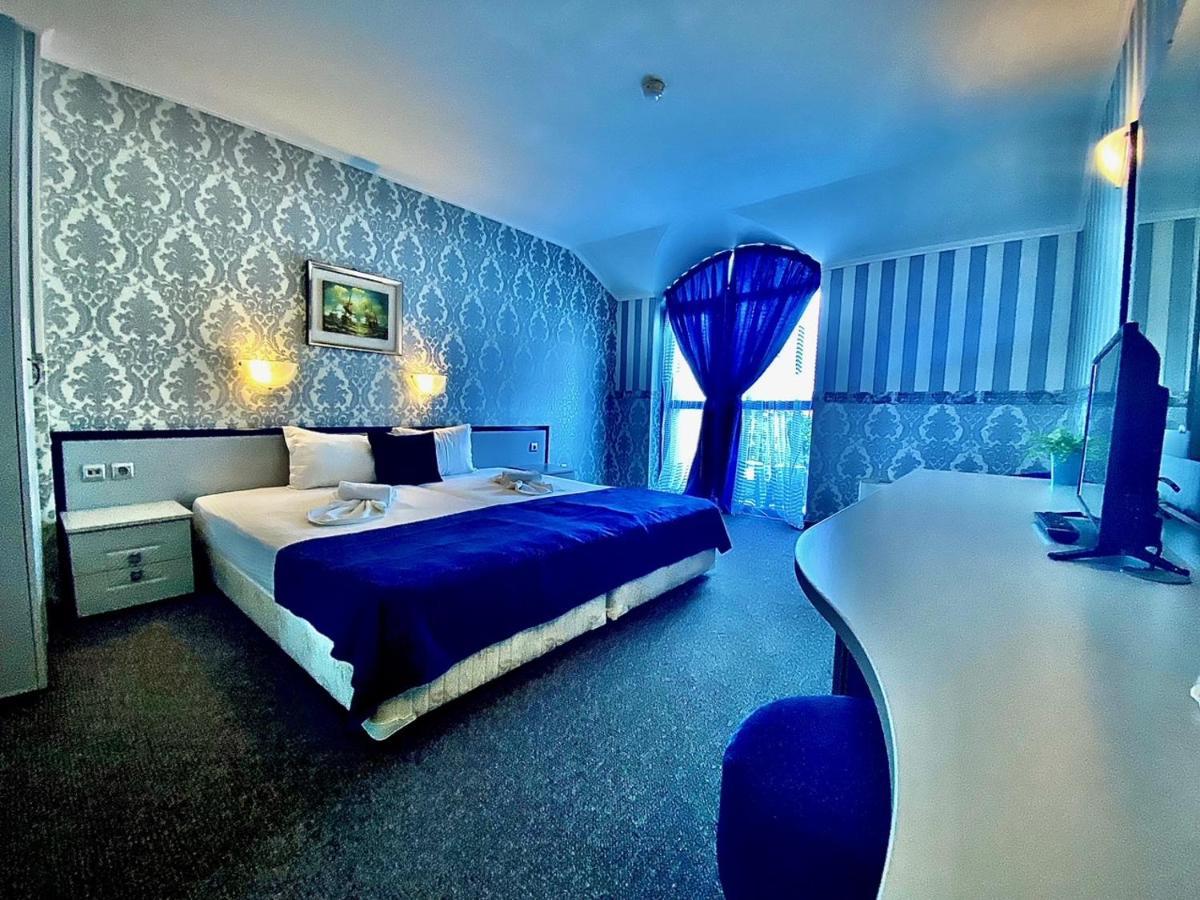 Boutique Hotel Royal 네세부르 외부 사진
