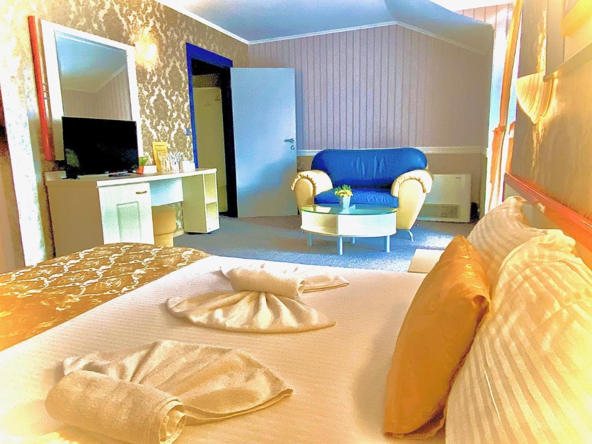 Boutique Hotel Royal 네세부르 외부 사진