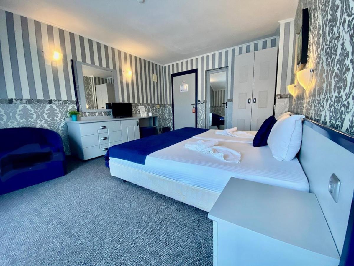 Boutique Hotel Royal 네세부르 외부 사진