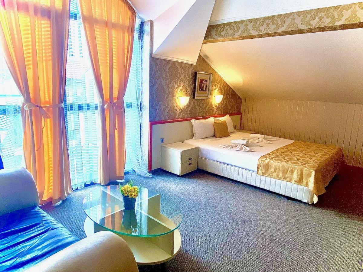 Boutique Hotel Royal 네세부르 외부 사진