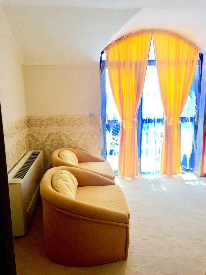 Boutique Hotel Royal 네세부르 외부 사진